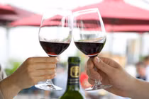 Uống rượu đúng cách giảm bệnh tiểu đường