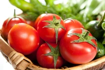 10 lý do bạn nên ăn cà chua nhiều hơn