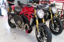 Đại gia Hà Nội sắm cặp siêu moto Ducati 1,6 tỷ