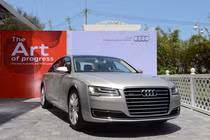 Ảnh thực tế Audi A8L 4,8 tỷ vừa ra mắt VN