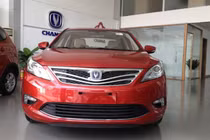 Soi Changan Eado, xe hơi Trung Quốc giá “chát” vừa về VN