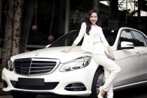 Hiền Thục quyến rũ bên xế hộp tiền tỷ mới