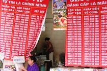 Sim rác Dương Chí Dũng gọi “ông anh” mật báo: lộ chuyện xấu nhà mạng