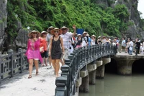 Du lịch Việt mất khách Trung Quốc... cũng có cái may