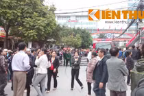 Hà Nội: Loạn đường Nguyễn Quý Đức vì cháy nhà hàng