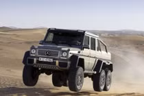 “Quái vật” Mercedes G63 AMG 6x6 16 tỷ đồng đến Nhật Bản