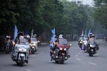 Mãn nhãn với dàn moto "khủng" dạo quanh hồ Hoàn Kiếm