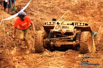 Dàn xe địa hình hầm hố sắp tranh tài ở Hà Nội