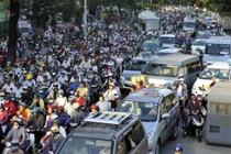 Cấm xe đô thị, “đại gia” xe máy Việt kiếm tiền cách nào?