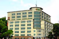 Trung tâm thương mại 200 tỷ đồng đang biến thành sắt vụn 