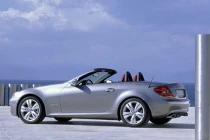 Chán Lexus, Hồng Quế đổi xế sành điệu mới