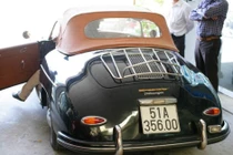 Huyền thoại Porsche 356A Speedster bất ngờ xuất hiện tại Sài Gòn