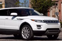 Tận mục xế hộp Trung Quốc nhái Range Rover Evoque