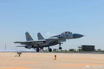 Nhiều tàu sân bay nhưng tiêm kích hạm của Trung Quốc liệu có mạnh?