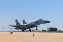 Nhiều tàu sân bay nhưng tiêm kích hạm của Trung Quốc liệu có mạnh?