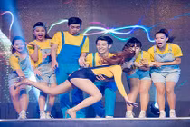 Những sự cố nhớ đời của sao Việt trên sân khấu 2015