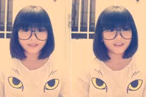 Nữ sinh lớp 10 xinh đẹp, họ lạ đọc rap cực chuẩn