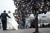 Mê mẩn ngắm những cây cầu tình ái nổi tiếng thế giới