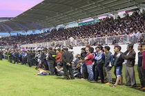 HAGL thoát án phạt, thu tiền khủng sau trận đầu V.League