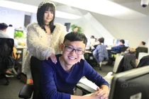 Xôn xao công ty thuê gái trẻ giúp nhân viên xả stress 