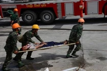 Xem Lữ đoàn Công binh 25 ứng cứu sập đổ công trình