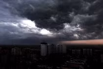 Hôm nay và ngày mai cảnh báo mưa dông trên cả nước