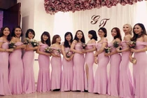 Đội hình phù dâu toàn gái xinh, dáng nuột nà gây “bão“