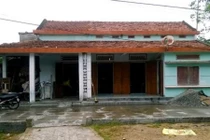 Đào nền nhà tìm "hài cốt báo oán" chữa...bệnh cho con