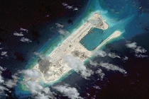 Ảnh vệ tinh tố Trung Quốc xây dựng trái phép ở Biển Đông