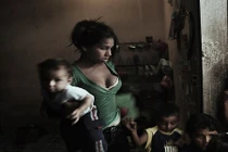 Hình ảnh chấn động về các bà mẹ nhí 10 tuổi ở Guatemala