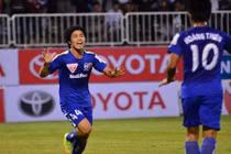 Công Phượng, Xuân Trường, Tuấn Anh mở màn V-League 2015 tưng bừng