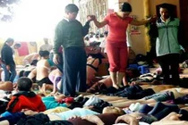 Cơ sở chữa bệnh bằng cách giẫm đạp của cô Phú có gì lạ?