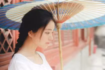 Nữ sinh trường Điện ảnh được phong “thiên thần” vì quá xinh