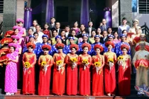 Đám cưới tập thể xúc động của công nhân nghèo ở Đà Nẵng