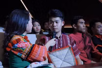 Nam sinh miền núi nghiên cứu khoa học gắn bảo tồn văn hóa quê hương