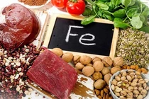 Người thiếu máu, thiếu sắt chỉ bổ sung viên chứa sắt có đủ không?