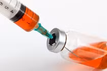 Bé trai 6 tháng tuổi ở Tuyên Quang ngừng thở sau khi tiêm kháng sinh