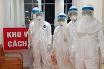 Tiếp viên hàng không nhiễm COVID-19 đi học khi đang cách ly: Vi phạm rất nghiêm trọng 