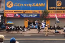 Trói bảo vệ, trộm số tài sản 1,5 tỷ đồng ở siêu thị tại Hà Nội