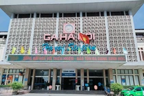  Dịch COVID-19: Bến xe, ga tàu ở Hà Nội vắng như “chùa Bà Đanh”