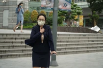 Người dân Hà Nội co ro đón đợt lạnh mạnh nhất từ đầu mùa