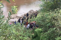 Hoà Bình: Tìm thấy thi thể học sinh bị nước cuốn trôi