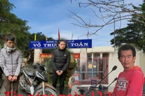 Tin nóng ngày 12/1: Nữ sinh lớp 7 tự sinh con trong nhà vệ sinh