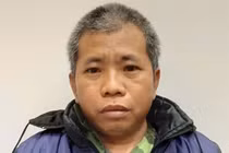 Bị làm phiền khi đang ngủ, người đàn ông chém bạn nhập viện