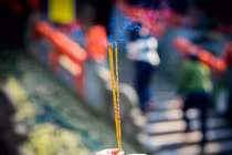 Kỳ án xác chết có 3 vết đạn trên má: 3 nén hương “lạ” trên mộ (Kỳ 2)