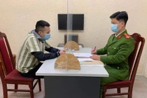 Bị đâm thủng phổi, nạn nhân xin tha để đi cấp cứu ở Hà Nội