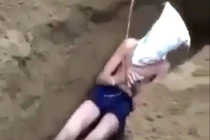 Vụ nam thanh niên bị "chôn sống": Mẹ nạn nhân nói gì?