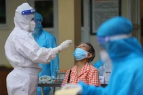 Hà Nội thêm 20 ca SARS-CoV-2, một người ngã nhập viện phát hiện dương tính