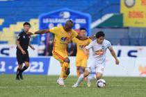 Hai phương án tổ chức V.League 2022