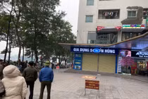 Người đàn ông rơi từ tầng 15 chung Linh Đàm xuống đất tử vong 